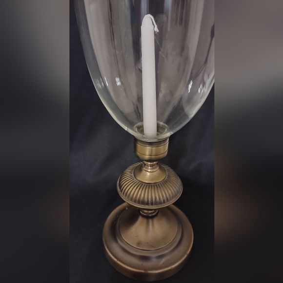 Vintage Hurricane Glass and Brass Tone Metal Candle Holder - Picture 2 of 7
